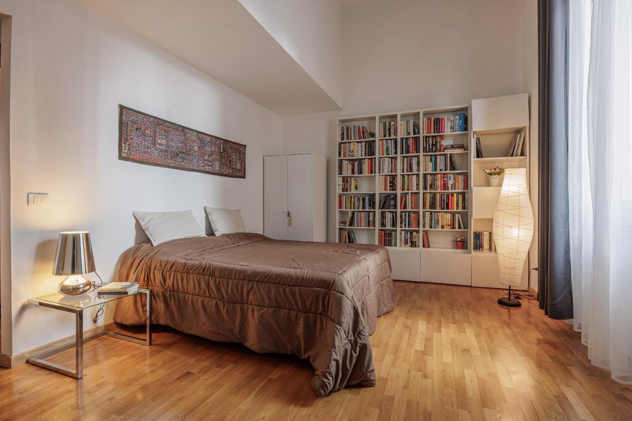Апартаменты The Bookhouse Флоренция Экстерьер фото